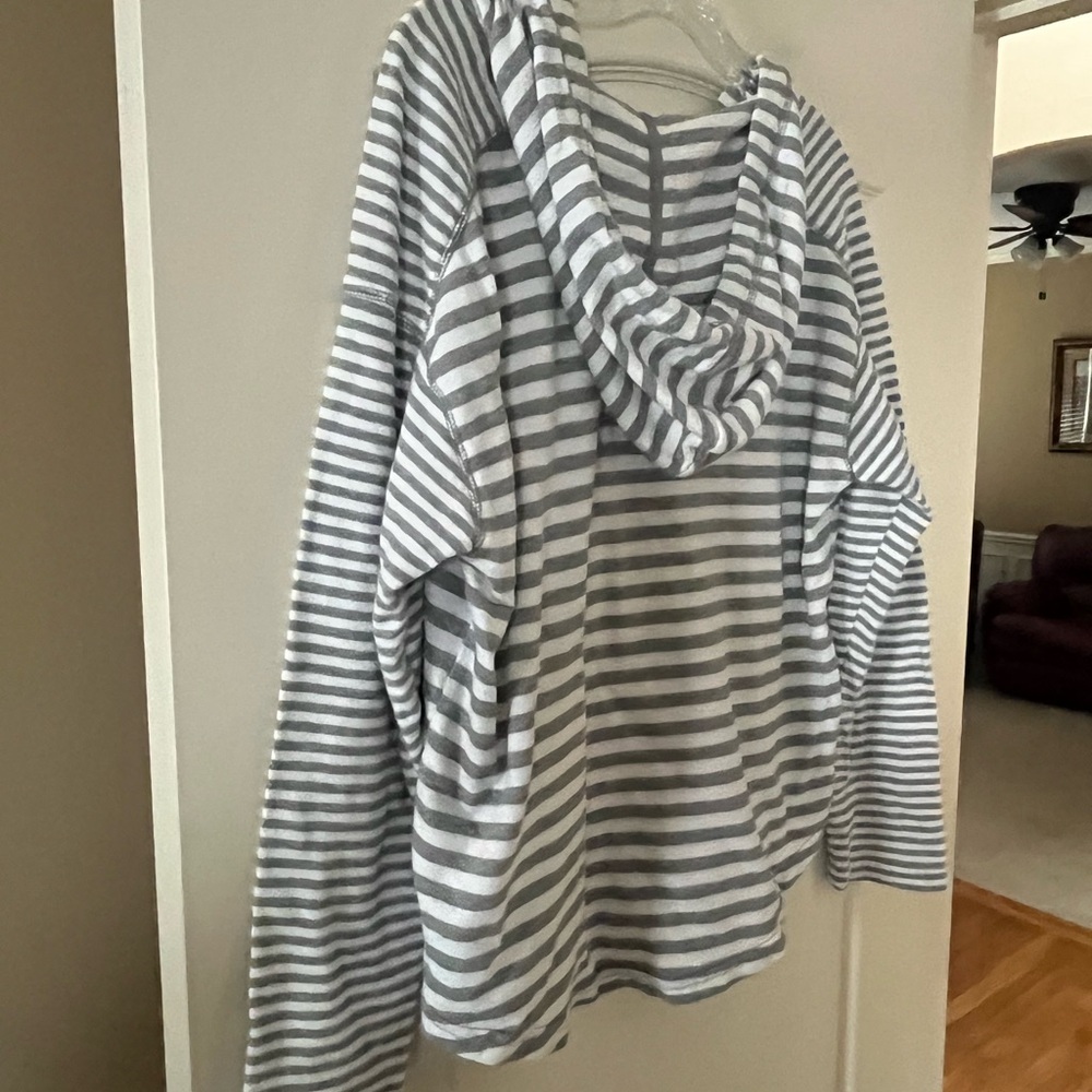 Chaps Gray and White Striped Cotton Hoodie Women’s Size Medium - Picture 2 of 16